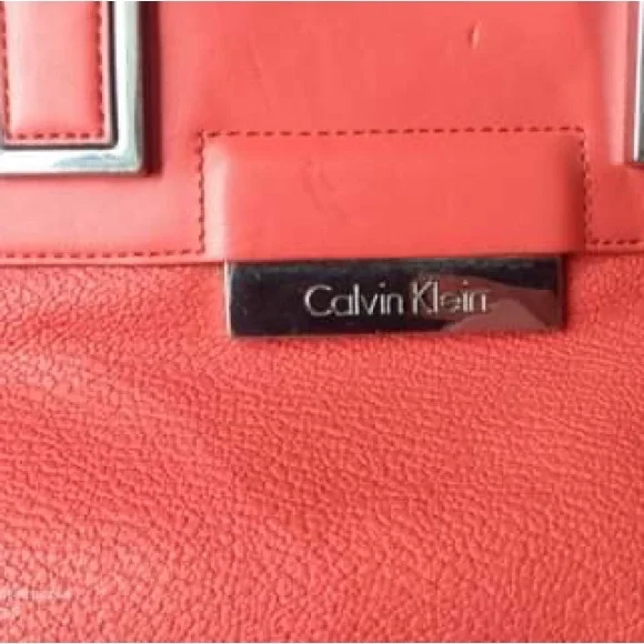 Purse - Picture 2 of 2